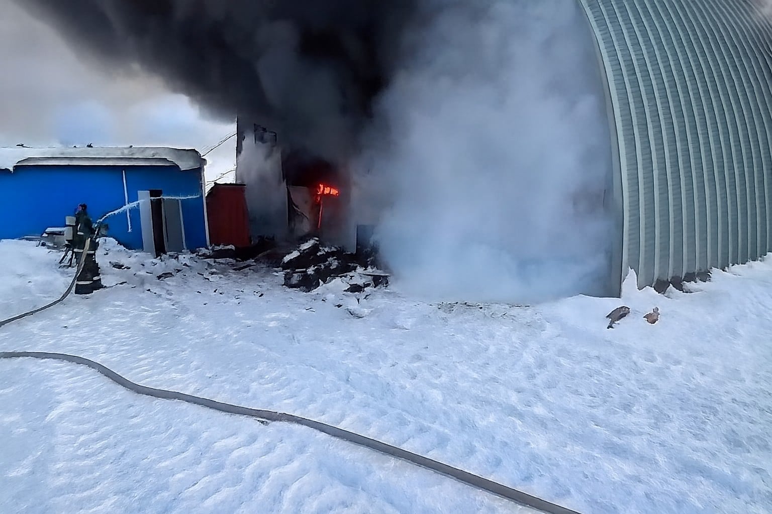 Скриншот с видео МЧС