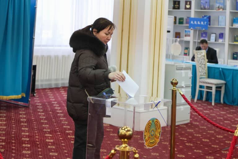 Генпрокуратура заявила, что референдум проходит без происшествий