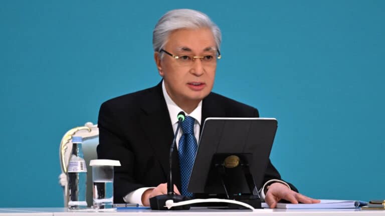 Токаев призвал к здравомыслию и адаптации в условиях глобальной «турбулентности»