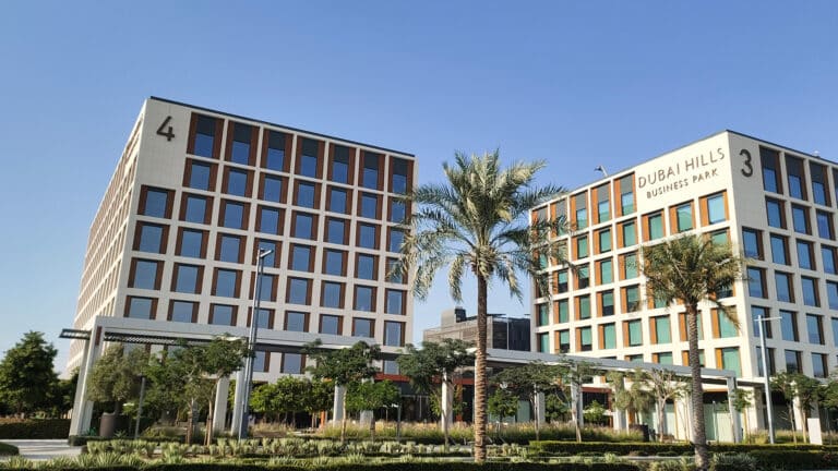 Казахстанцы «узаконили» 217 вилл и апартаментов в ОАЭ