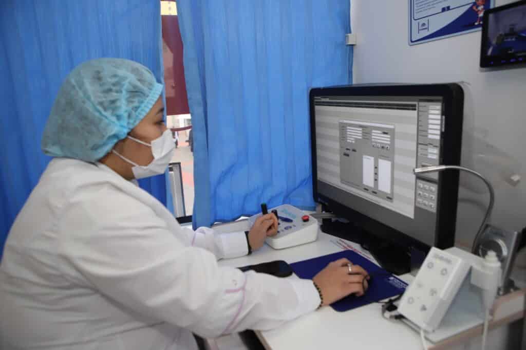 Қазақстандықтар ауруханада жатқан жақындарының жағдайын онлайн бақылай алады