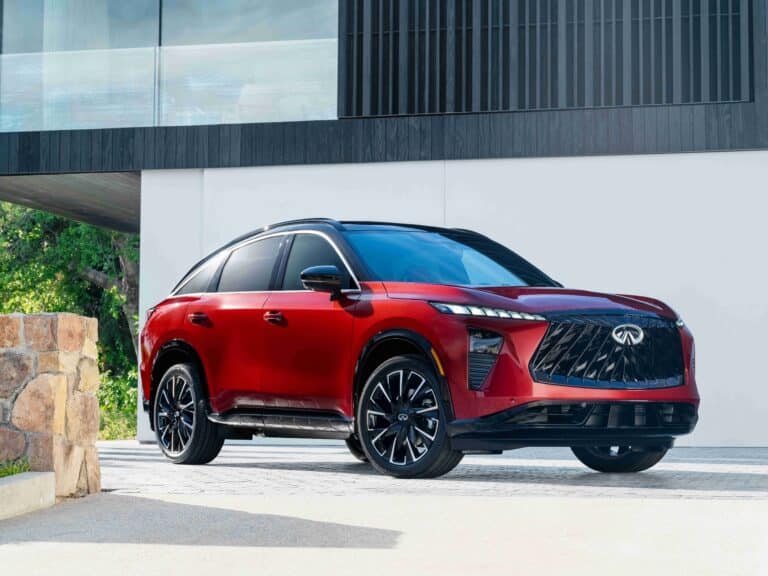 Новый кроссовер Infiniti QX65 появится в Казахстане в 2027 году