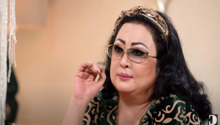 Мақпал Жүнісова: «Анам күйеу туралы айтуға тыйым салды»