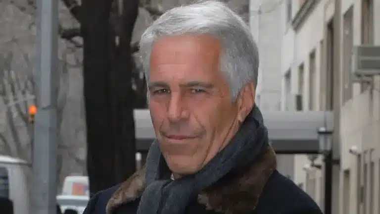 В Польше расследуют торговлю девушками по делу Эпштейна