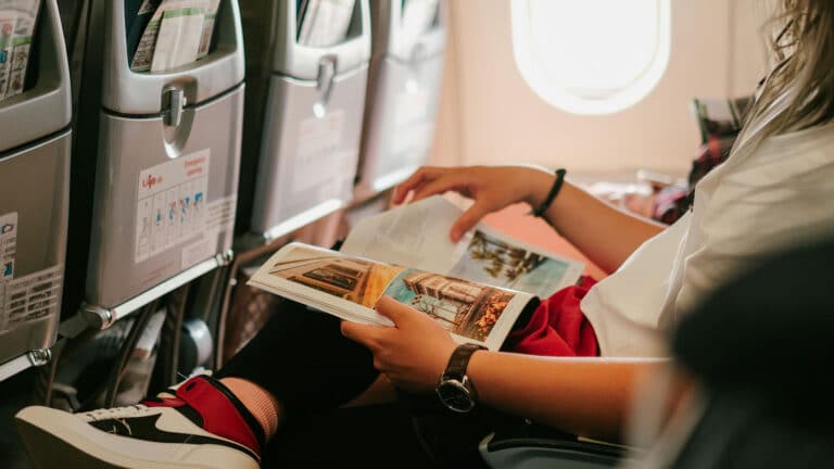 Как сделать длительный перелет максимально комфортным