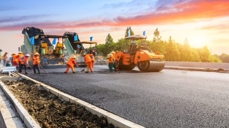 Казахстан предложил внедрять ИИ при строительстве дорог в рамках программы ЦАРЭС
