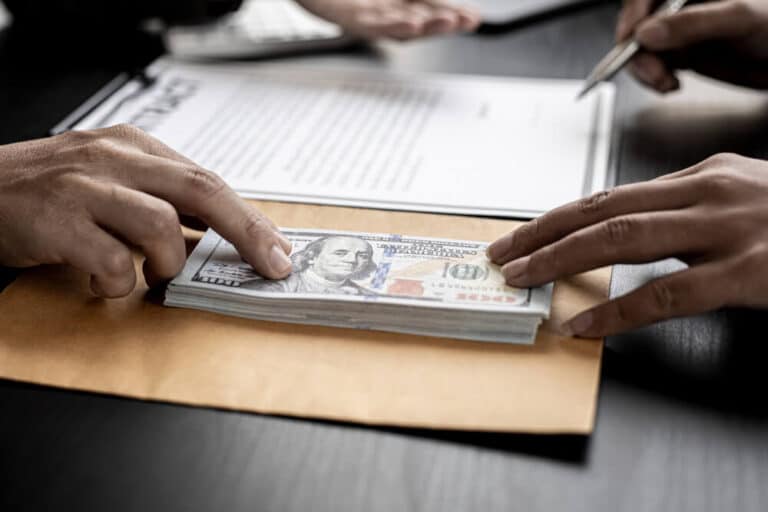  «ҚазАвтоЖол» филиалының бұрынғы басшысы сотталды