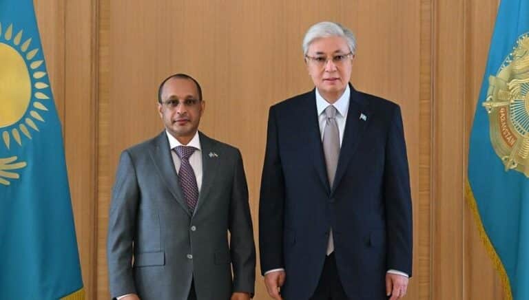 Токаев обсудил с послом ОАЭ эскалацию на Ближнем Востоке