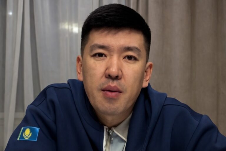 Осужденный за создание финпирамиды актер Мейржан Туребаев вышел на свободу