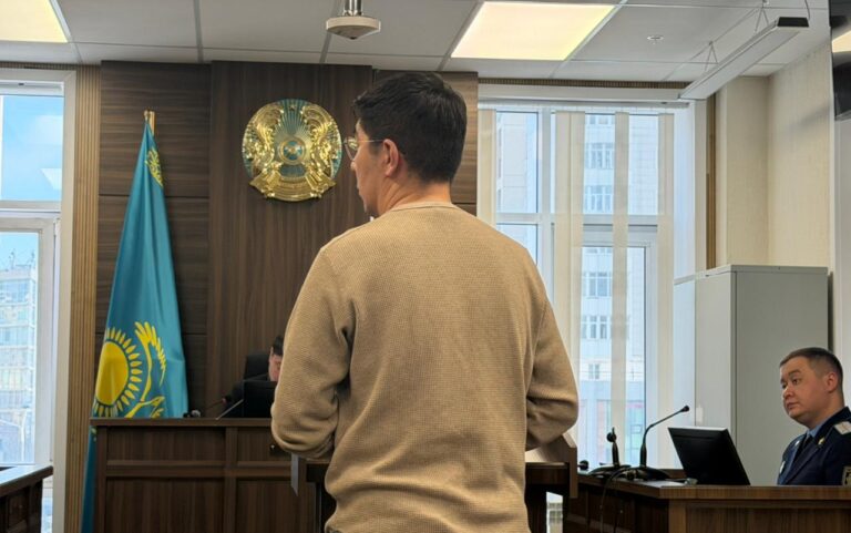 Жанабыловтар ісіндегі куә пара мен қысым туралы өтірік айтқанын мойындады