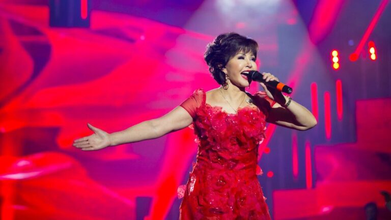 Уитни Хьюстон әсер етті: Роза Рымбаева «Наурыз-думан» әнінің құпиясын ашты