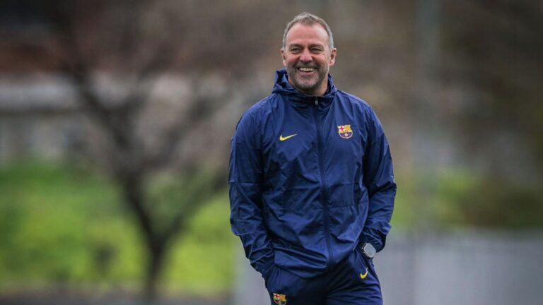 Ханси Флик назвал безумным разгром «Ньюкасла» и оценил прогресс «Барселоны»