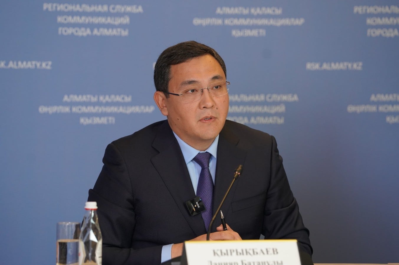 Новые дороги, скверы и канализацию обещает аким Алатауского района Алматы в 2026 году