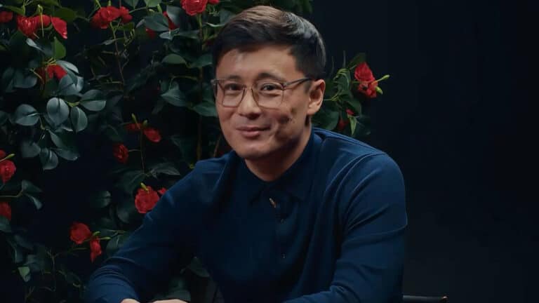 Стендап-комик Руслан Тай бірнеше жыл бұрын суицид жасамақ болғаны жайлы айтып берді