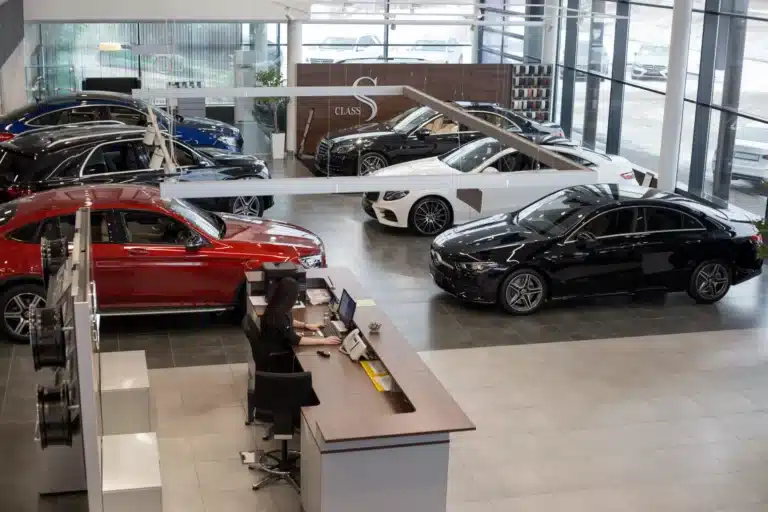 2025 жылы ең көп жаңа автокөлік қай елде  сатылды