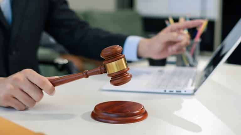 Месторождения серебра и цинка продадут на аукционе в Казахстане