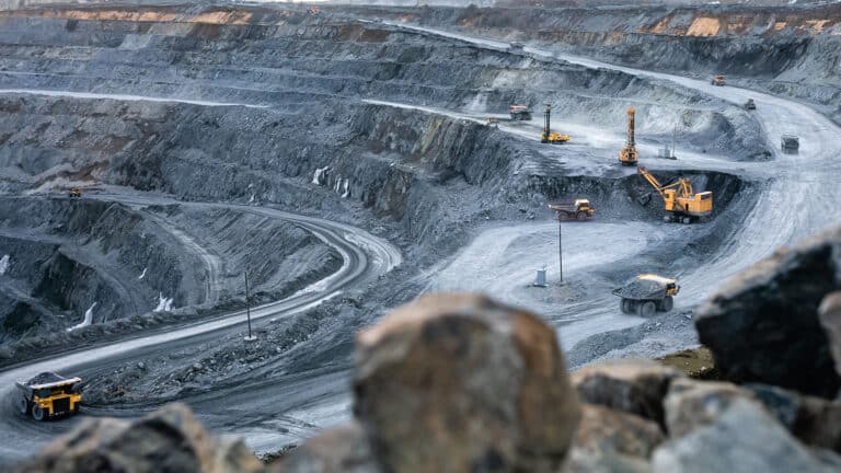 Крупнейшие месторождения редких металлов в Казахстане раскрыл Минпром