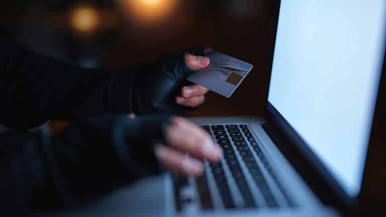 Новая схема обналички запустила лавину уголовных дел в Казахстане