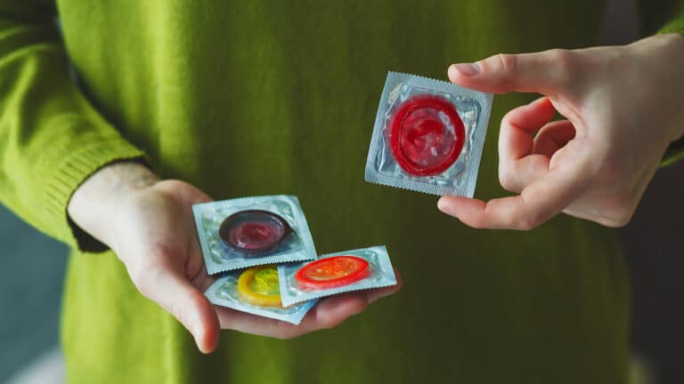 В сети обсуждают вакансию тестировщика презервативов «гандомье»