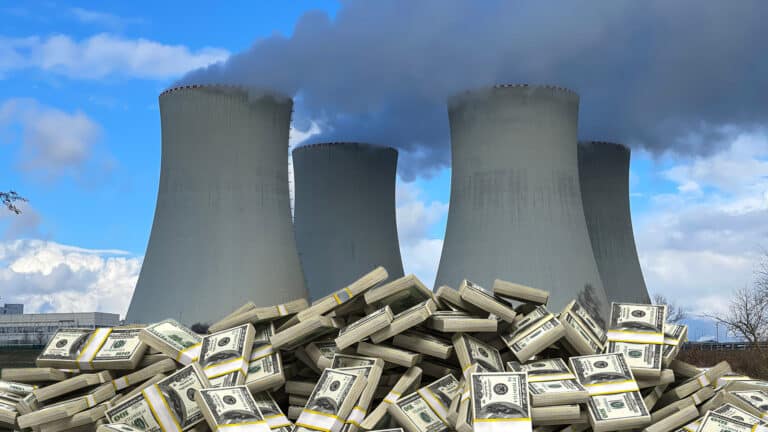 Россия даст Казахстану в кредит до $13 млрд на строительство АЭС