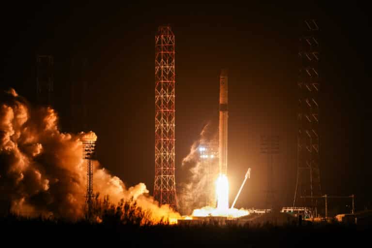 Казахстан успешно испытал ракету нового поколения на Байконуре