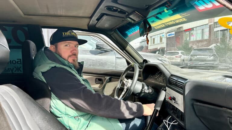 Гонки без трасс: Анатолий Бондарь рассказал о проблеме автоспорта в Астане