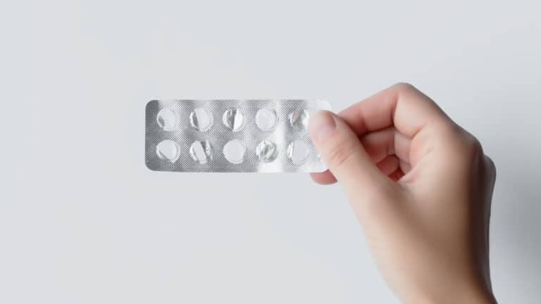 МВД выявило нелегальный оборот лекарств по всей стране