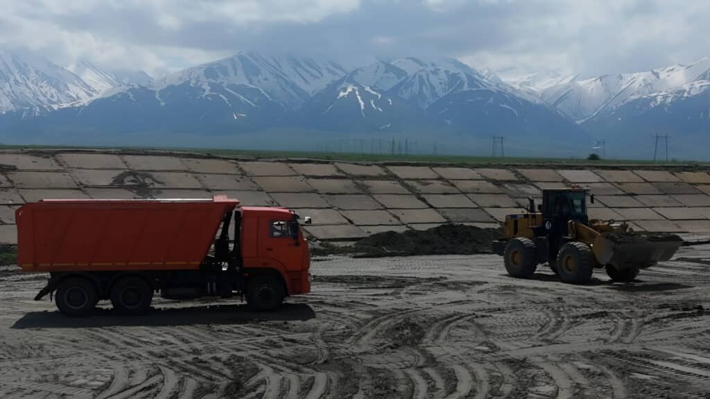 Ключевой водный объект впервые за 20 лет очистили в Жамбылской области