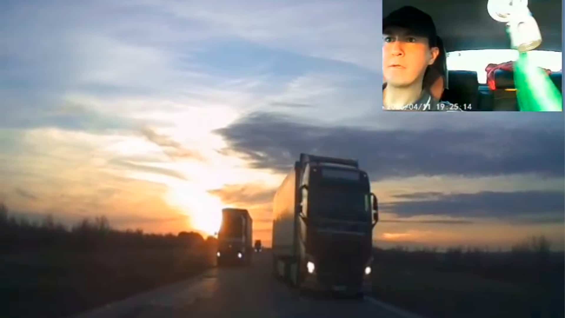 Фура на трассе