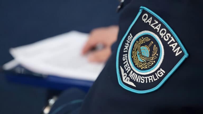 В полиции опровергли слова депутата Абенова об «оружии» у иностранцев в ЖК Highvill