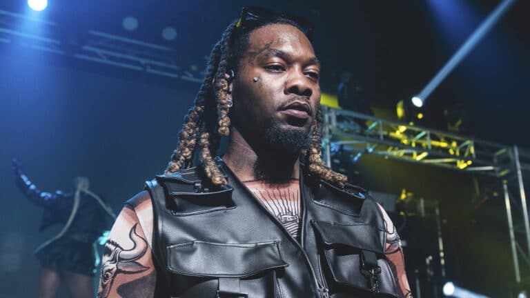 В рэпера Offset стреляли у казино во Флориде