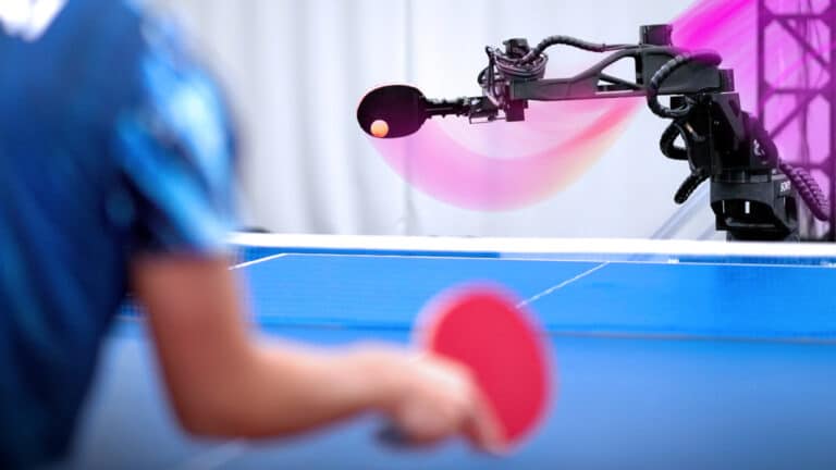 AI-powered robot beats elite table tennis players, loses to professionals