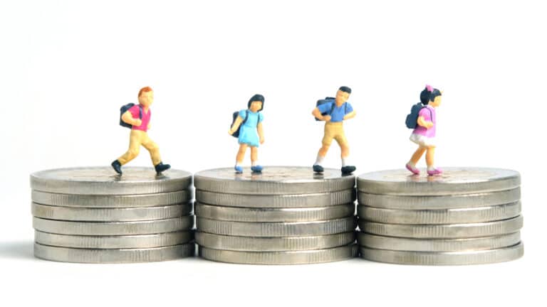 Почти 12 тыс. детей лишили выплат  по программе «Нацфонд – детям»