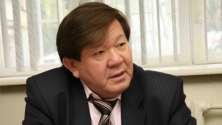 Алматыда Мұхтар Шаханов атына көше беруге не кедергі