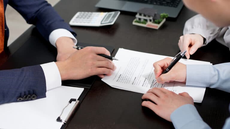 Кыргызский брокер вышел на рынок МФЦА и может получить доступ к торгам на AIX