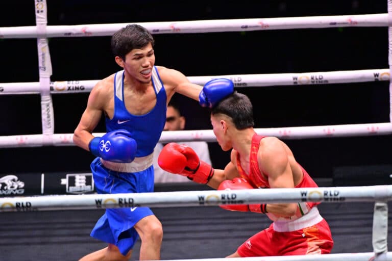 Сборная Казахстана понесла еще две потери на чемпионате Азии по боксу