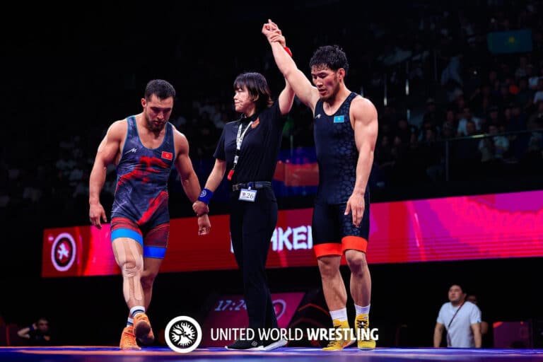 Золото и три бронзы привезли казахстанцы с чемпионата Азии по греко-римской борьбе