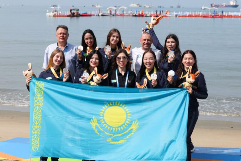 Казахстанцы привезли домой с Пляжной Олимпиады восемь медалей