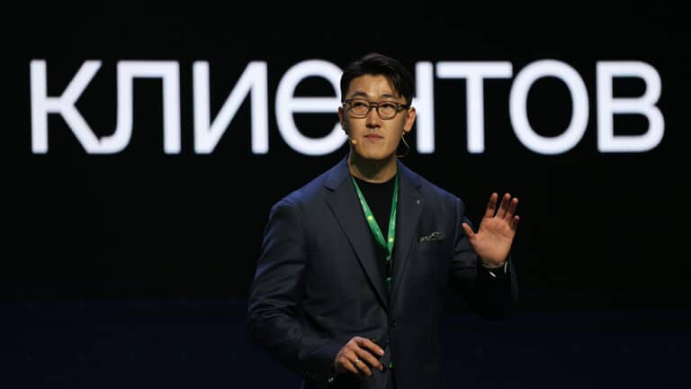 Записаться к врачу и покупать VIP-номера на авто можно будет в приложении Freedom 