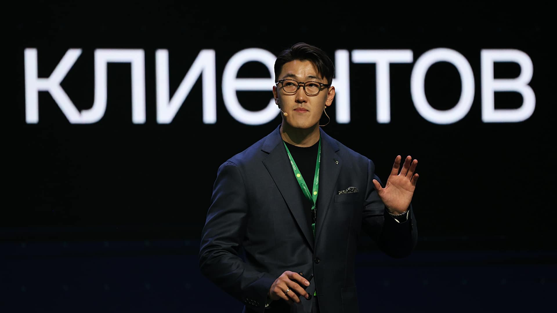 В приложении Freedom можно будет следить за здоровьем и управлять авто