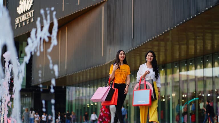 Казахстан единственный из стран ЦА вошел в топ-50 счастливых стран