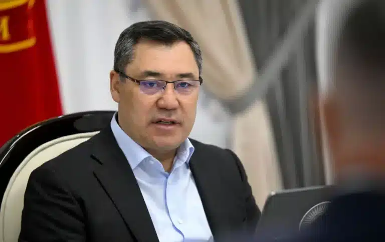 «Никто не может вызвать президента»: Жапаров раскрыл причину поездки к Путину