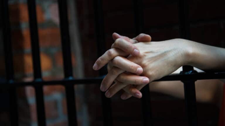 Казахстанка сидит в китайской тюрьме почти 12 лет и ее до сих пор не могут вернуть