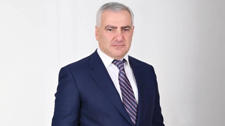 «Зачистка» перед выборами: в Армении задержаны 15 сторонников миллиардера Карапетяна