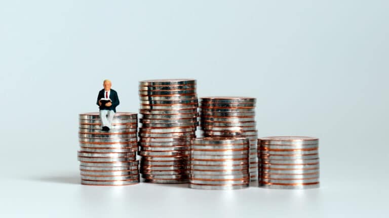 Пенсионные деньги казахстанцев обесценились в первом квартале