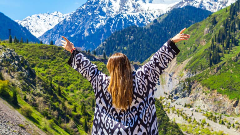 В Центральной Азии сильно вырос туризм, и конкуренция за него тоже