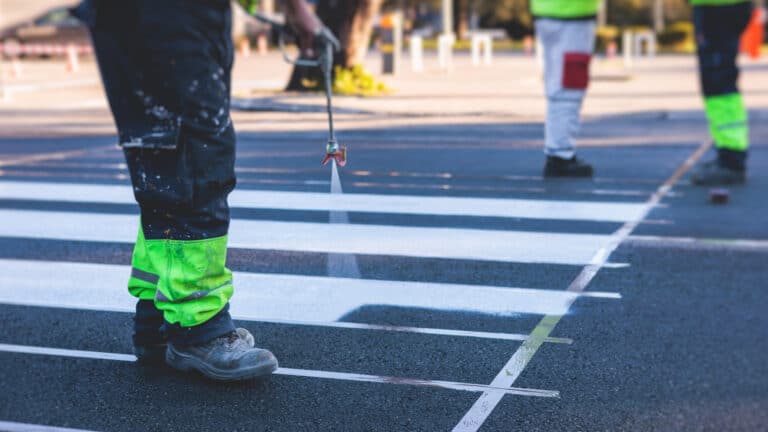 Китай поможет Казахстану строить качественные и «умные» дороги