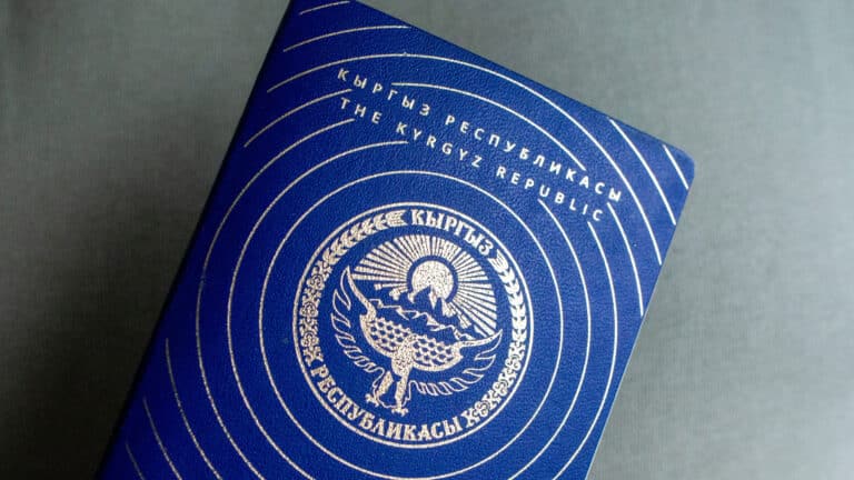 В Кыргызстане станет легче получить ВНЖ
