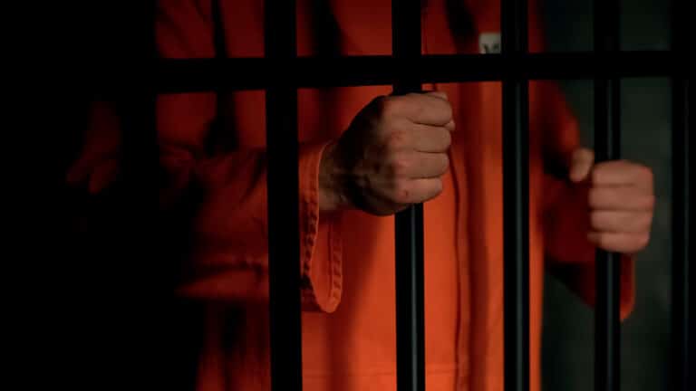 Пожизненное в Дубае: МИД Казахстана прояснил ситуацию с экстрадицией Ернура Алмахана