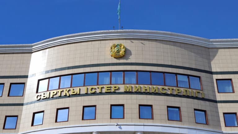 МИД РК взял на контроль дело «казахстанца-шпиона», задержанного в Германии